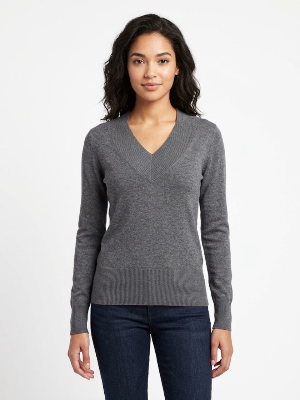 Covington Women's V-Neck Sweater in Charcoal Gray
